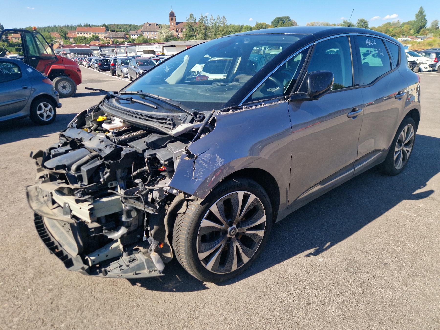 Garniture hayon pour RENAULT SCENIC 4 Garniture hayon pour RENAULT SCENIC 4
