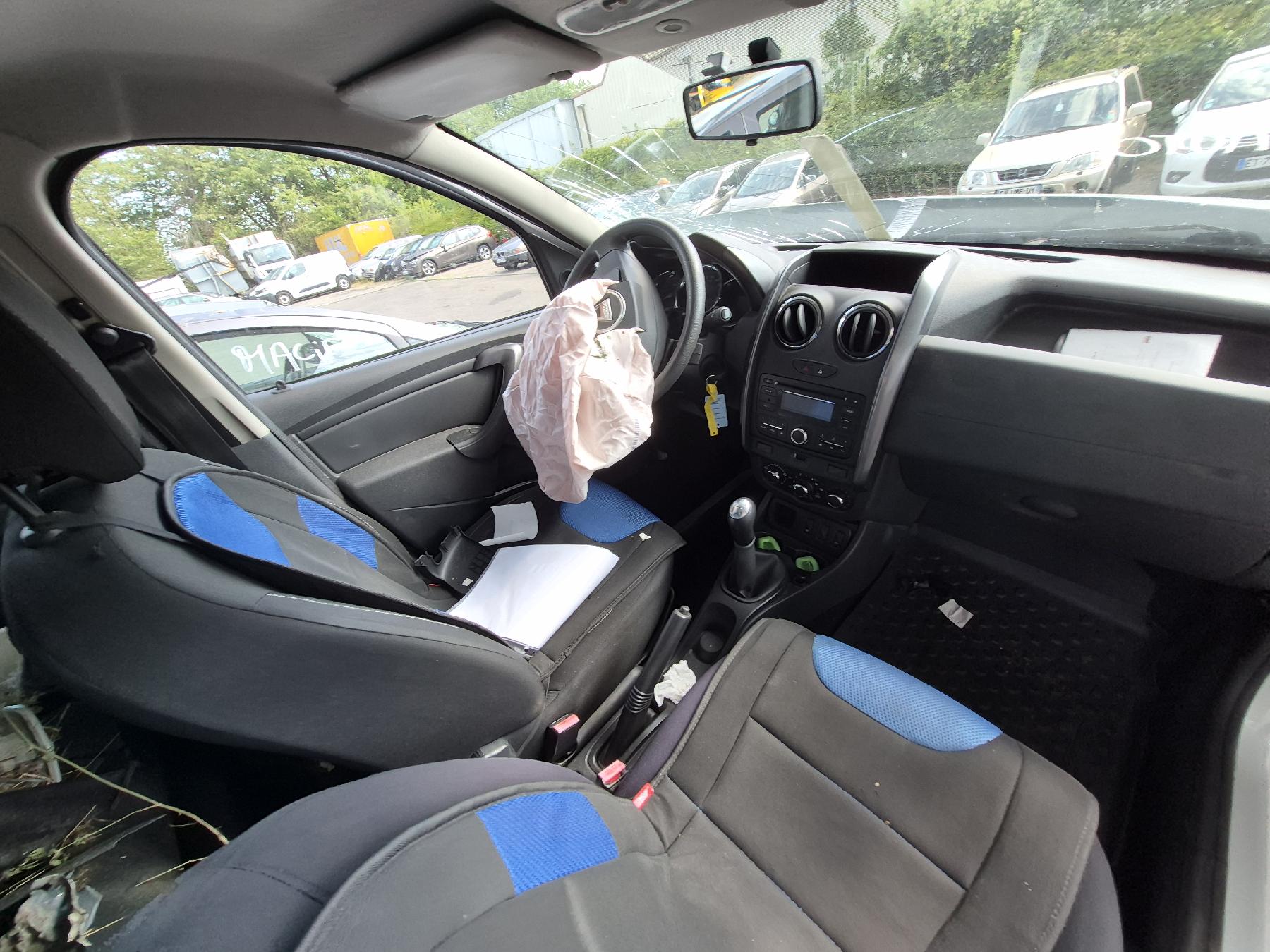 Vitre arriere gauche pour DACIA DUSTER 1 PHASE 2 Vitre arriere gauche pour DACIA DUSTER 1 PHASE 2