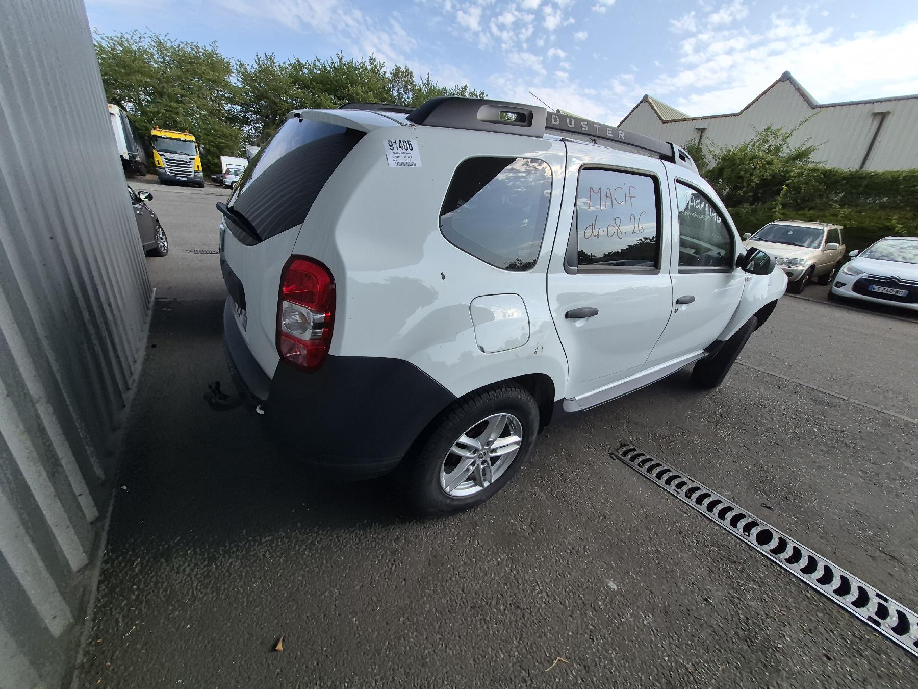 Vitre arriere gauche pour DACIA DUSTER 1 PHASE 2 Vitre arriere gauche pour DACIA DUSTER 1 PHASE 2
