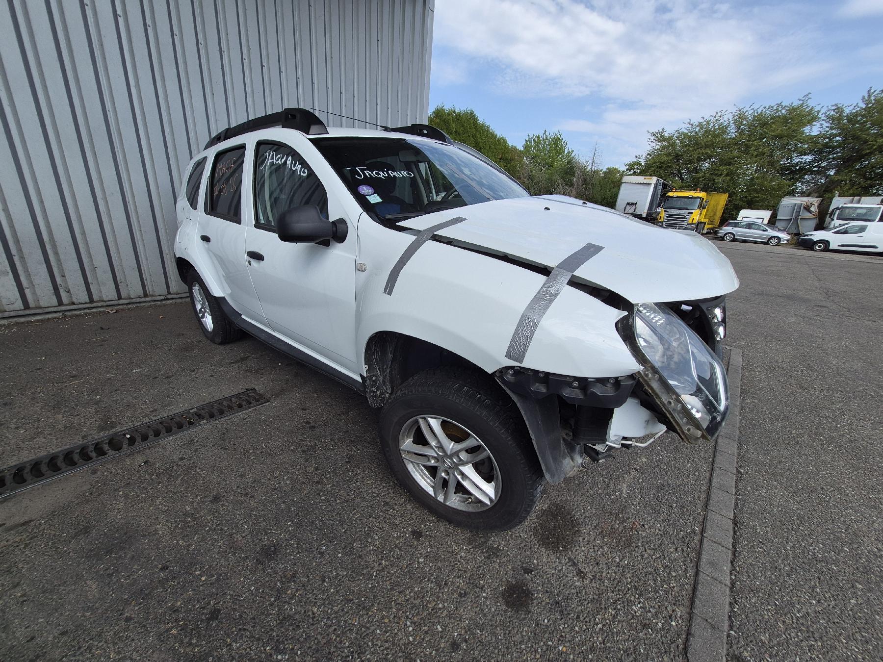 Vitre arriere gauche pour DACIA DUSTER 1 PHASE 2 Vitre arriere gauche pour DACIA DUSTER 1 PHASE 2