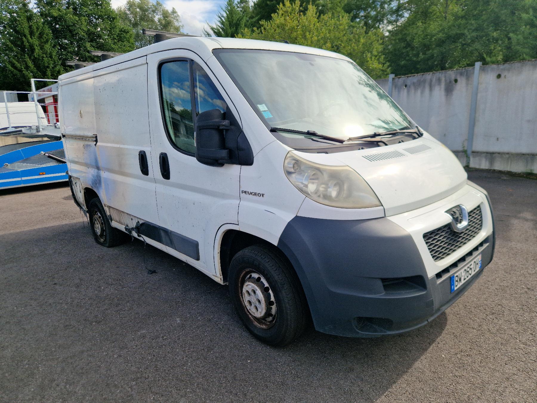 Porte avant droit pour PEUGEOT BOXER 3 PHASE 1 Porte avant droit pour PEUGEOT BOXER 3 PHASE 1