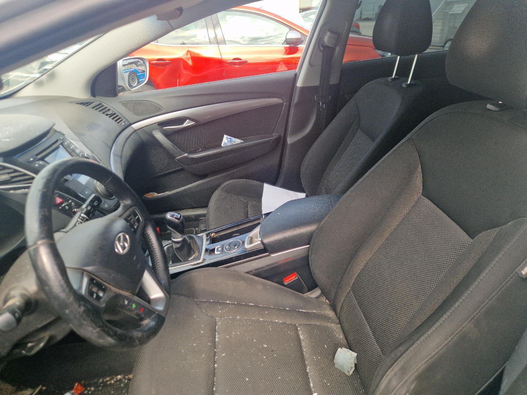 Aile avant gauche pour HYUNDAI I 40 PHASE 1 BREAK Aile avant gauche pour HYUNDAI I 40 PHASE 1 BREAK
