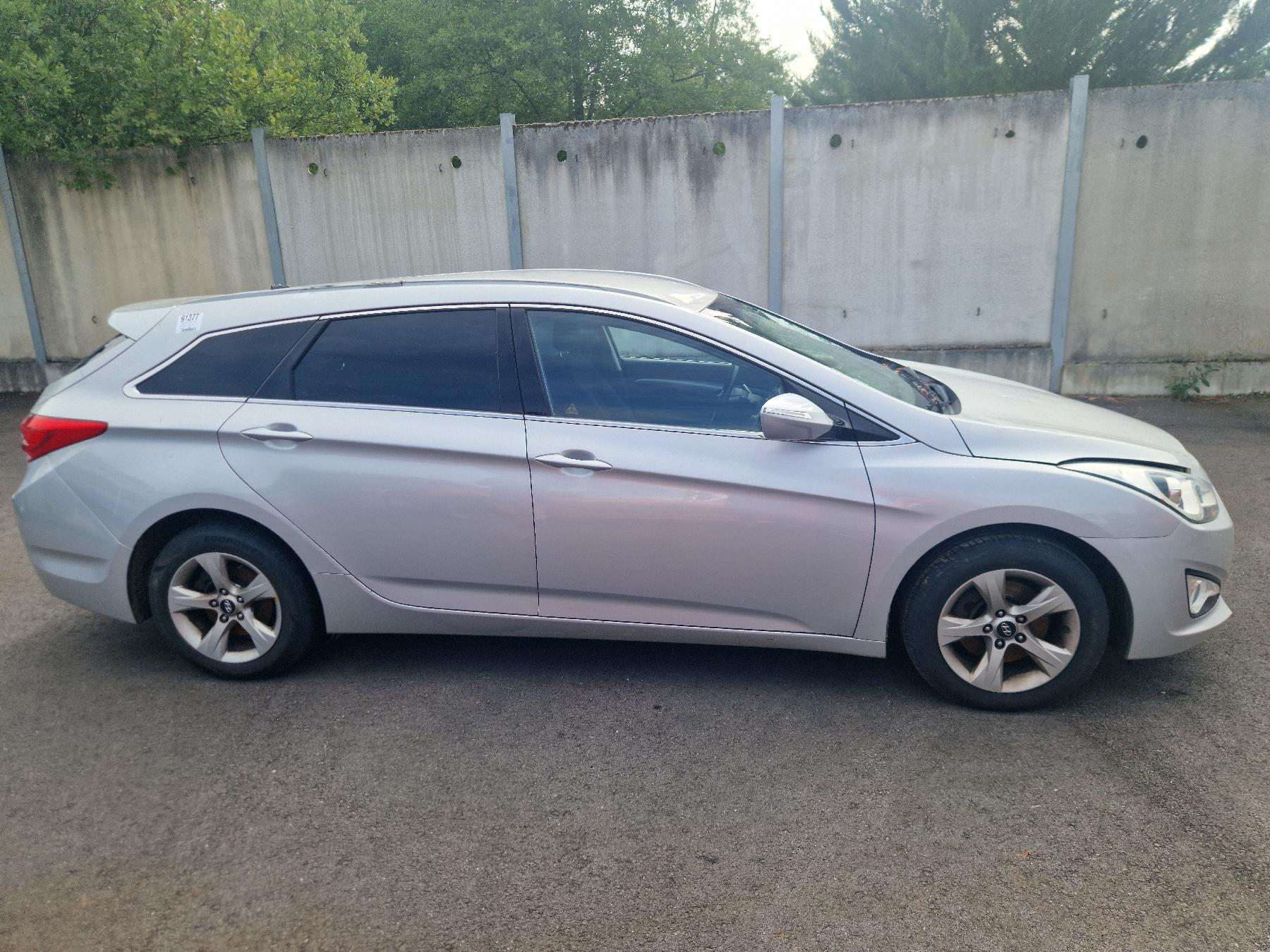 Aile avant gauche pour HYUNDAI I 40 PHASE 1 BREAK Aile avant gauche pour HYUNDAI I 40 PHASE 1 BREAK
