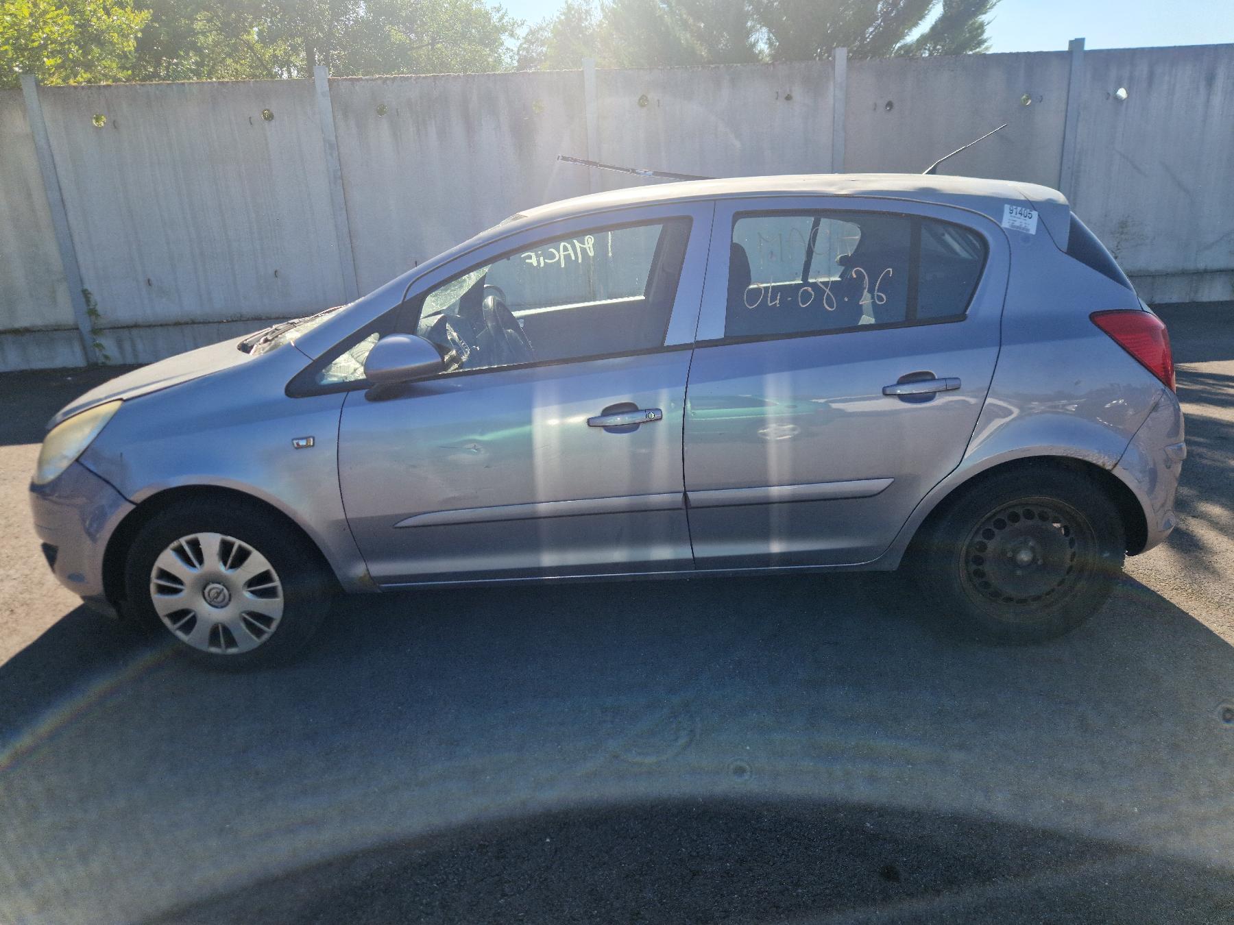 Calandre pour OPEL CORSA D PHASE 1 Calandre pour OPEL CORSA D PHASE 1