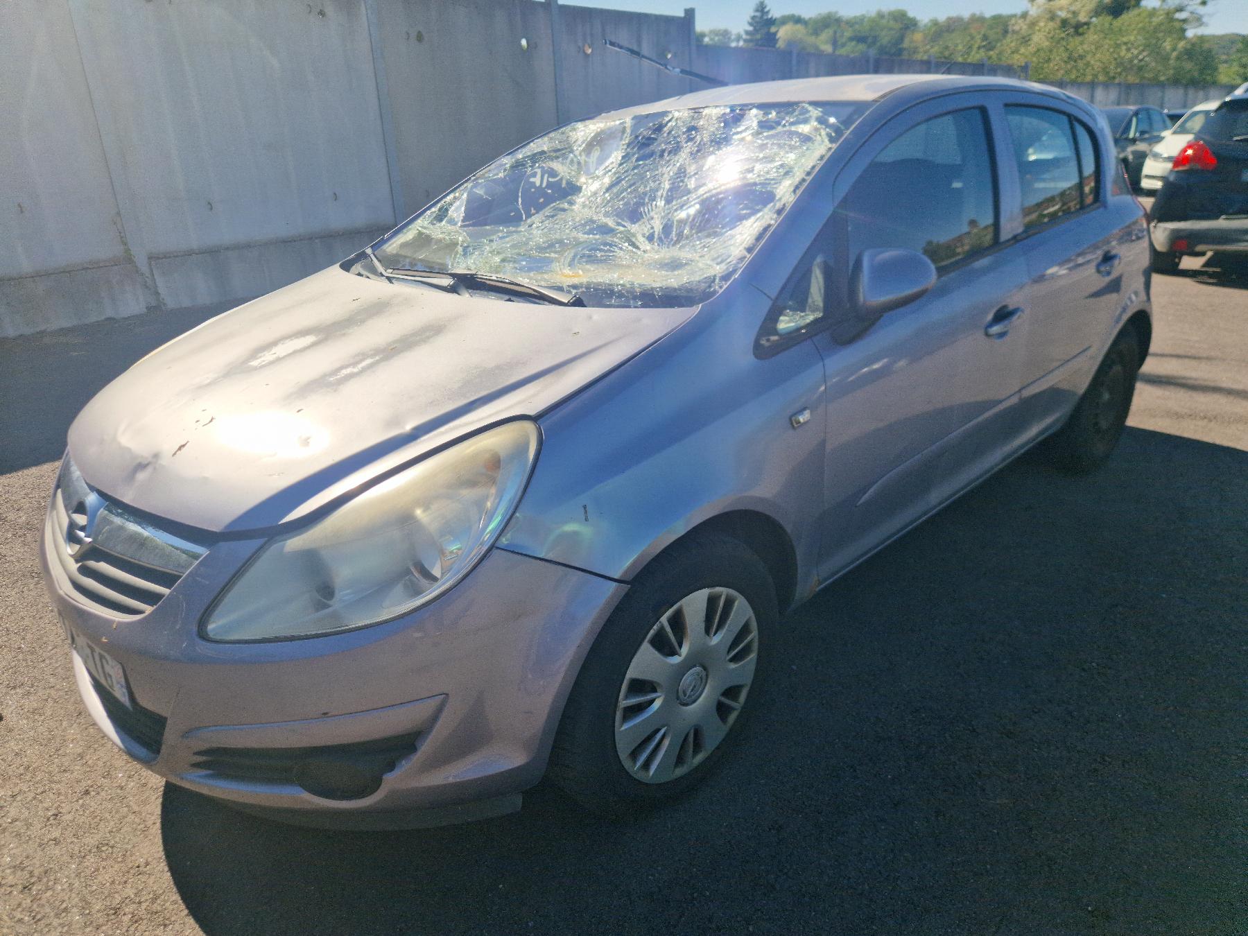 Calandre pour OPEL CORSA D PHASE 1 Calandre pour OPEL CORSA D PHASE 1