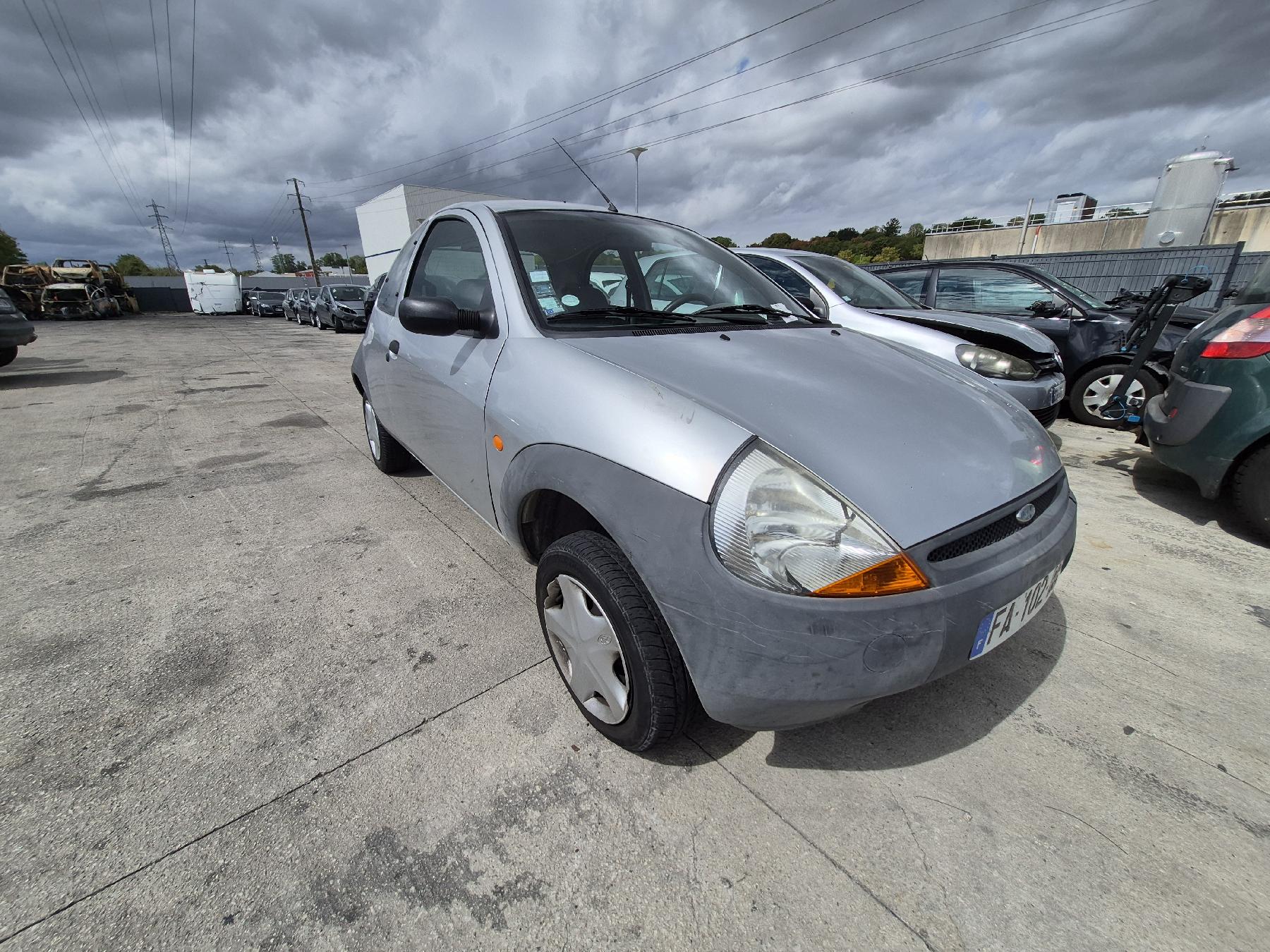 Com (Bloc Contacteur Tournant+Commodo Essuie Glace+Commodo Phare) pour FORD KA 1 PHASE 1 Com (Bloc Contacteur Tournant+Commodo Essuie Glace+Commodo Phare) pour FORD KA 1 PHASE 1