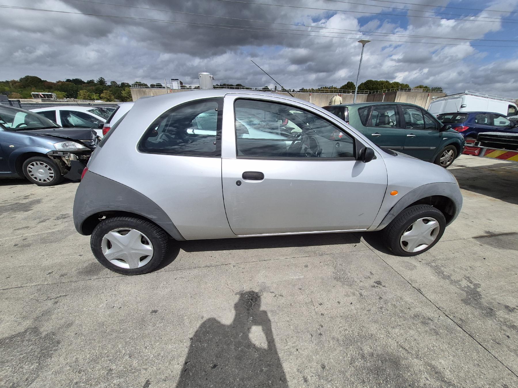 Com (Bloc Contacteur Tournant+Commodo Essuie Glace+Commodo Phare) pour FORD KA 1 PHASE 1 Com (Bloc Contacteur Tournant+Commodo Essuie Glace+Commodo Phare) pour FORD KA 1 PHASE 1