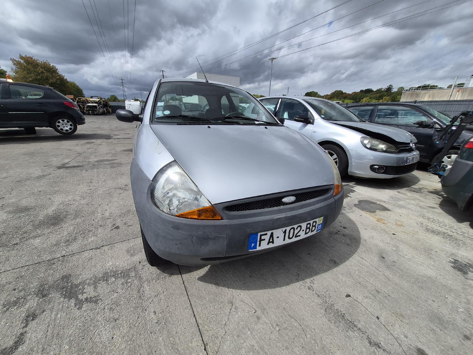 Com (Bloc Contacteur Tournant+Commodo Essuie Glace+Commodo Phare) pour FORD KA 1 PHASE 1 Com (Bloc Contacteur Tournant+Commodo Essuie Glace+Commodo Phare) pour FORD KA 1 PHASE 1