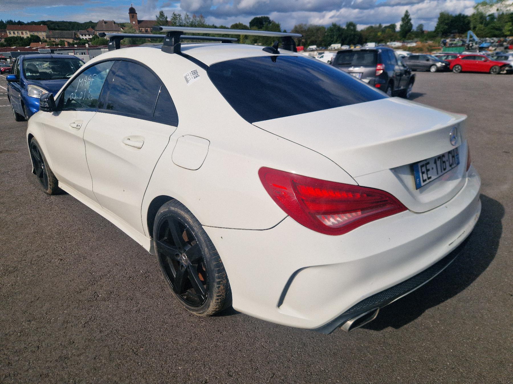 Panneau de porte arriere droit pour MERCEDES CLASSE CLA 117 Panneau de porte arriere droit pour MERCEDES CLASSE CLA 117
