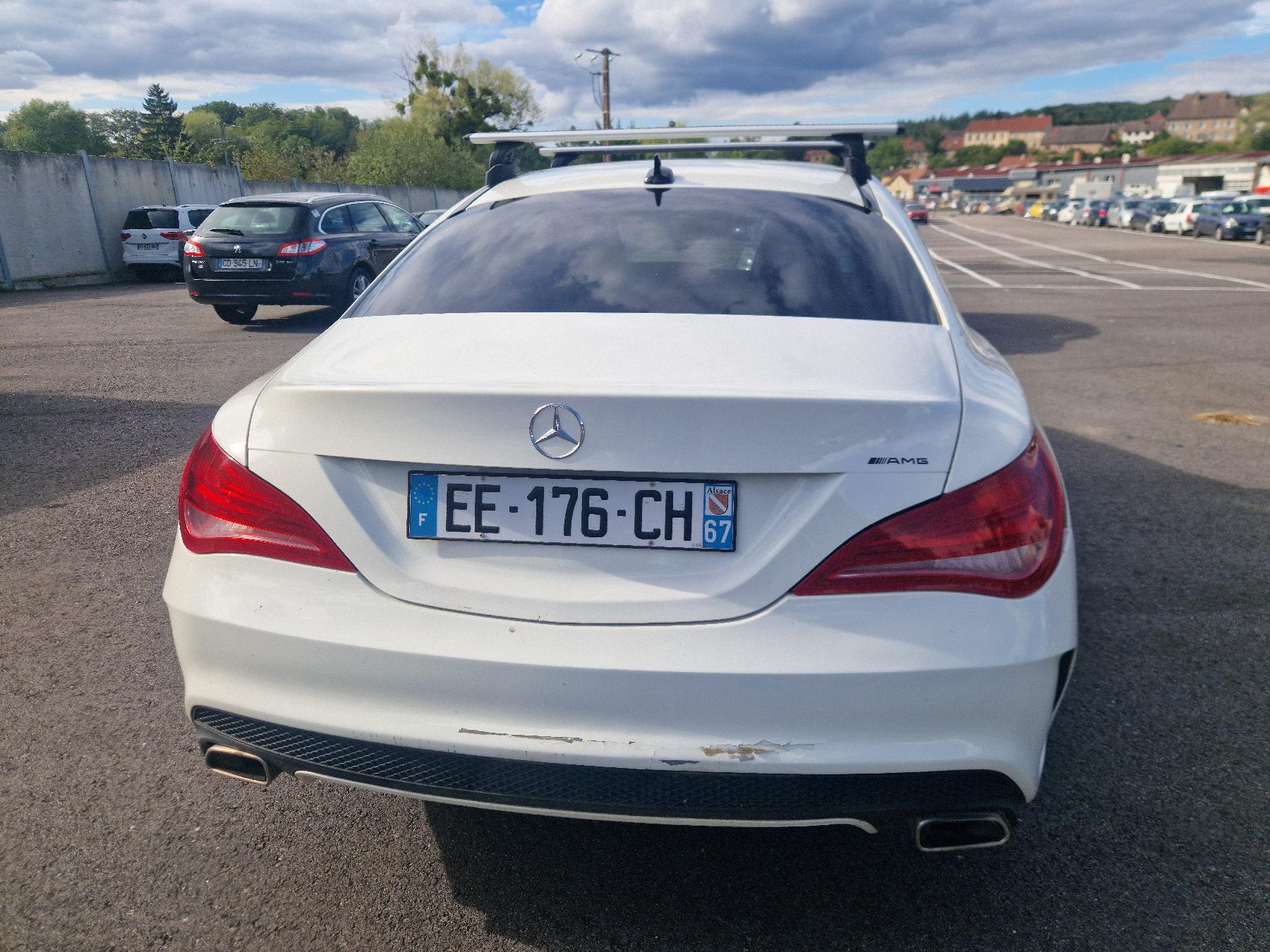 Panneau de porte arriere droit pour MERCEDES CLASSE CLA 117 Panneau de porte arriere droit pour MERCEDES CLASSE CLA 117