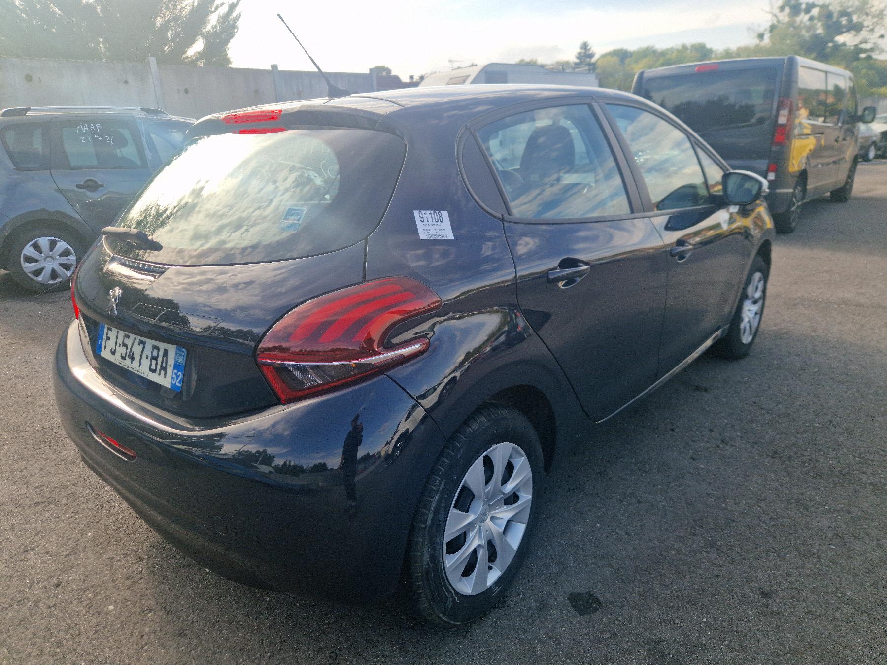 Boite a gants pour PEUGEOT 208 1 PHASE 2 Boite a gants pour PEUGEOT 208 1 PHASE 2