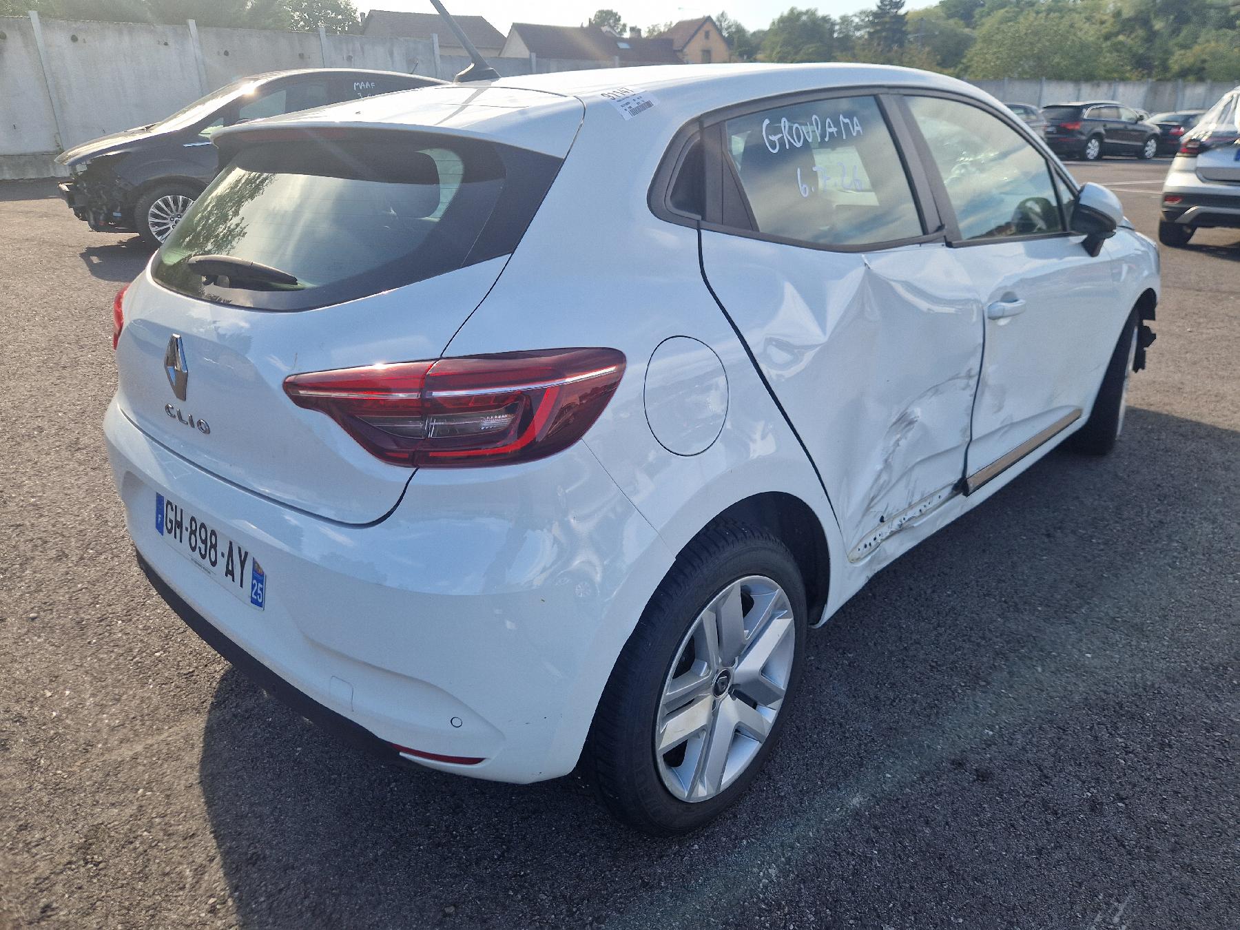 Poignee porte avant droit pour RENAULT CLIO 5 PHASE 1 Poignee porte avant droit pour RENAULT CLIO 5 PHASE 1
