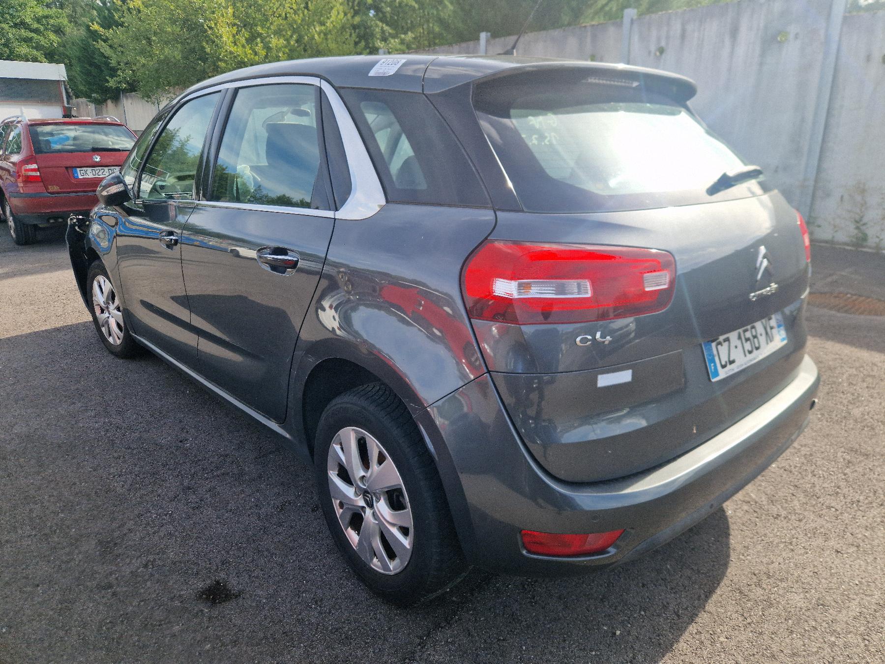 Poignee porte arriere gauche pour CITROEN C4 PICASSO 2 PHASE 1 Poignee porte arriere gauche pour CITROEN C4 PICASSO 2 PHASE 1