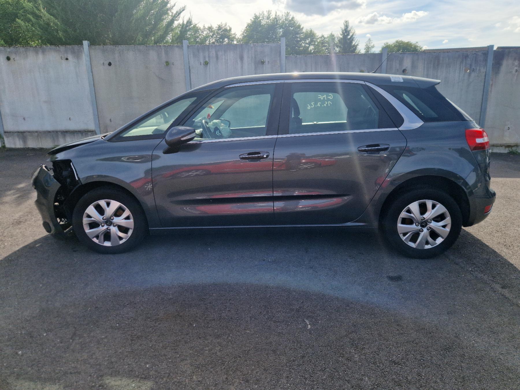 Poignee porte arriere gauche pour CITROEN C4 PICASSO 2 PHASE 1 Poignee porte arriere gauche pour CITROEN C4 PICASSO 2 PHASE 1