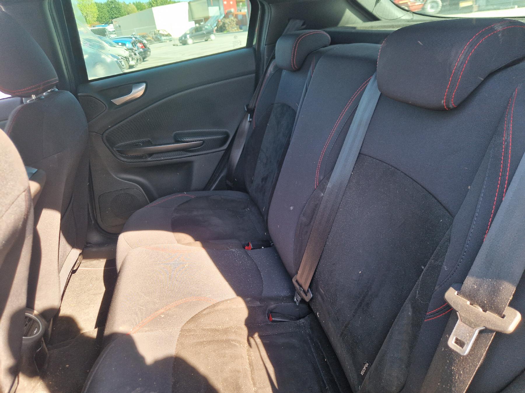 Renfort pare choc arriere (traverse) pour ALFA ROMEO GIULIETTA 2 PHASE 2 Renfort pare choc arriere (traverse) pour ALFA ROMEO GIULIETTA 2 PHASE 2
