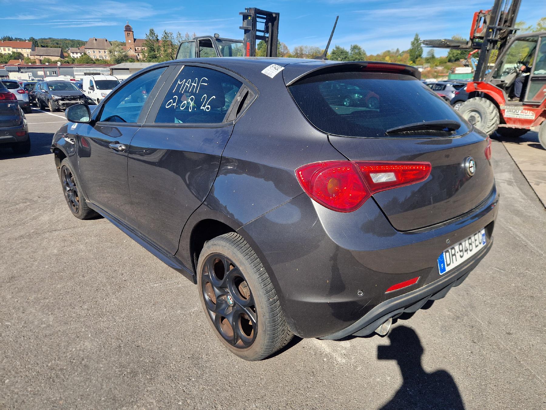 Renfort pare choc arriere (traverse) pour ALFA ROMEO GIULIETTA 2 PHASE 2 Renfort pare choc arriere (traverse) pour ALFA ROMEO GIULIETTA 2 PHASE 2