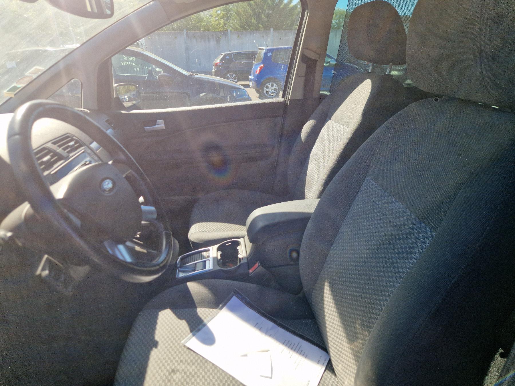 Volant pour FORD C-MAX 1 PHASE 1 Volant pour FORD C-MAX 1 PHASE 1