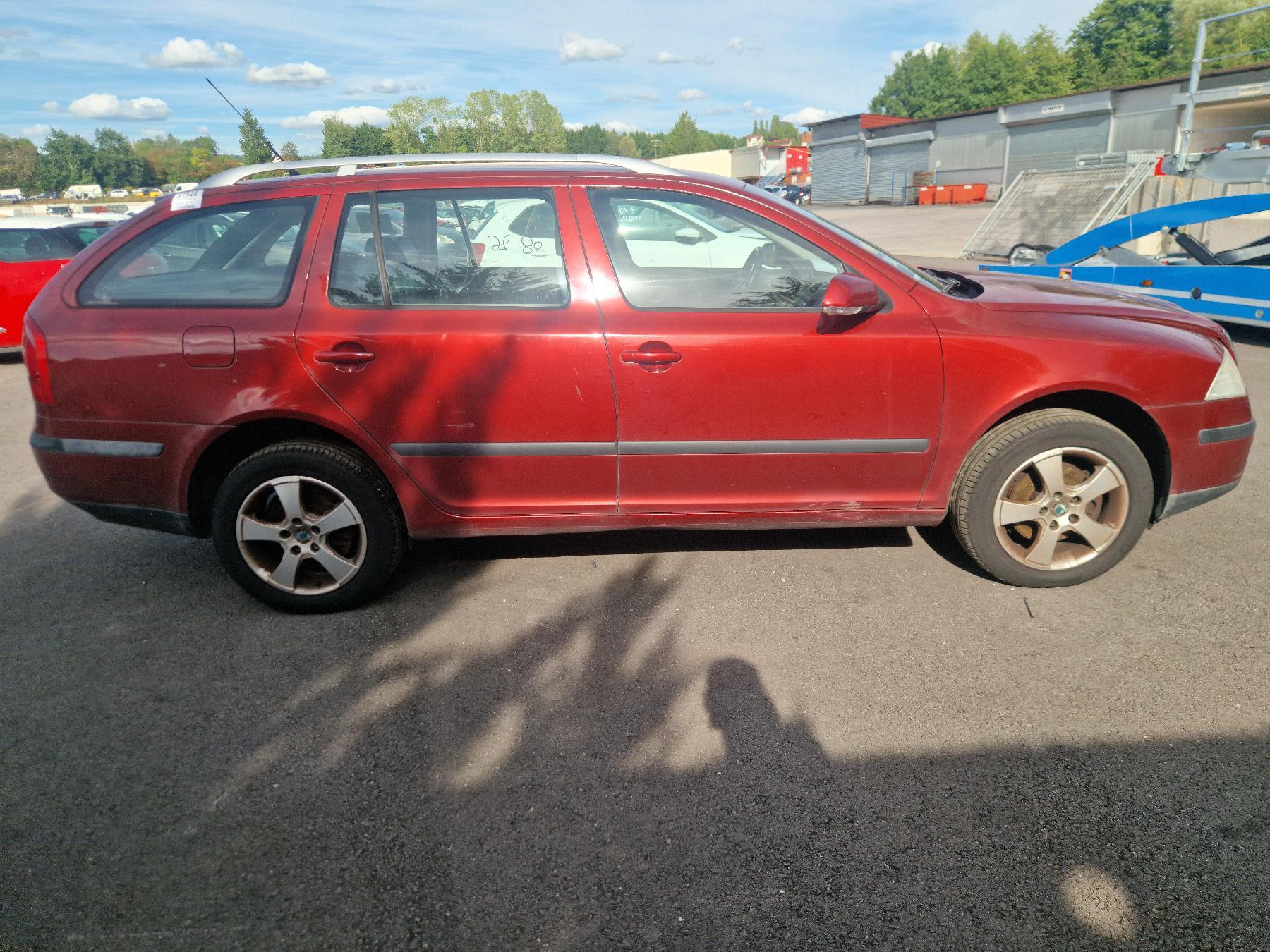 Moteur pour SKODA OCTAVIA 2 PHASE 1 BREAK Moteur pour SKODA OCTAVIA 2 PHASE 1 BREAK