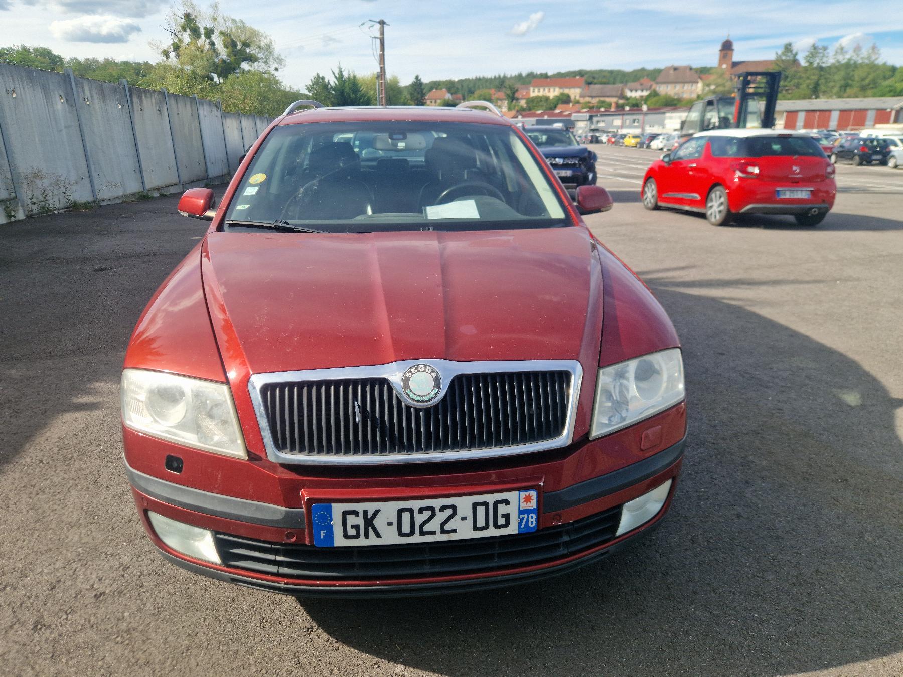 Moteur pour SKODA OCTAVIA 2 PHASE 1 BREAK Moteur pour SKODA OCTAVIA 2 PHASE 1 BREAK