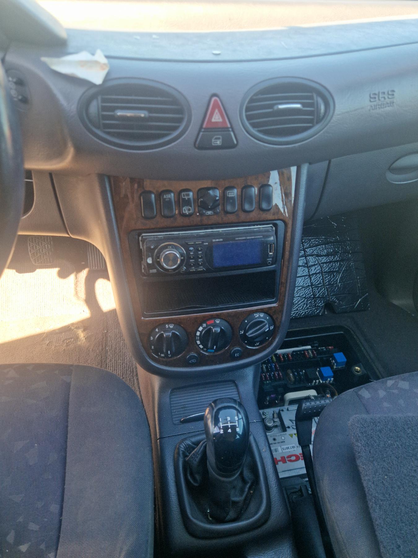 Calandre pour MERCEDES CLASSE A 168 PHASE 2 Calandre pour MERCEDES CLASSE A 168 PHASE 2