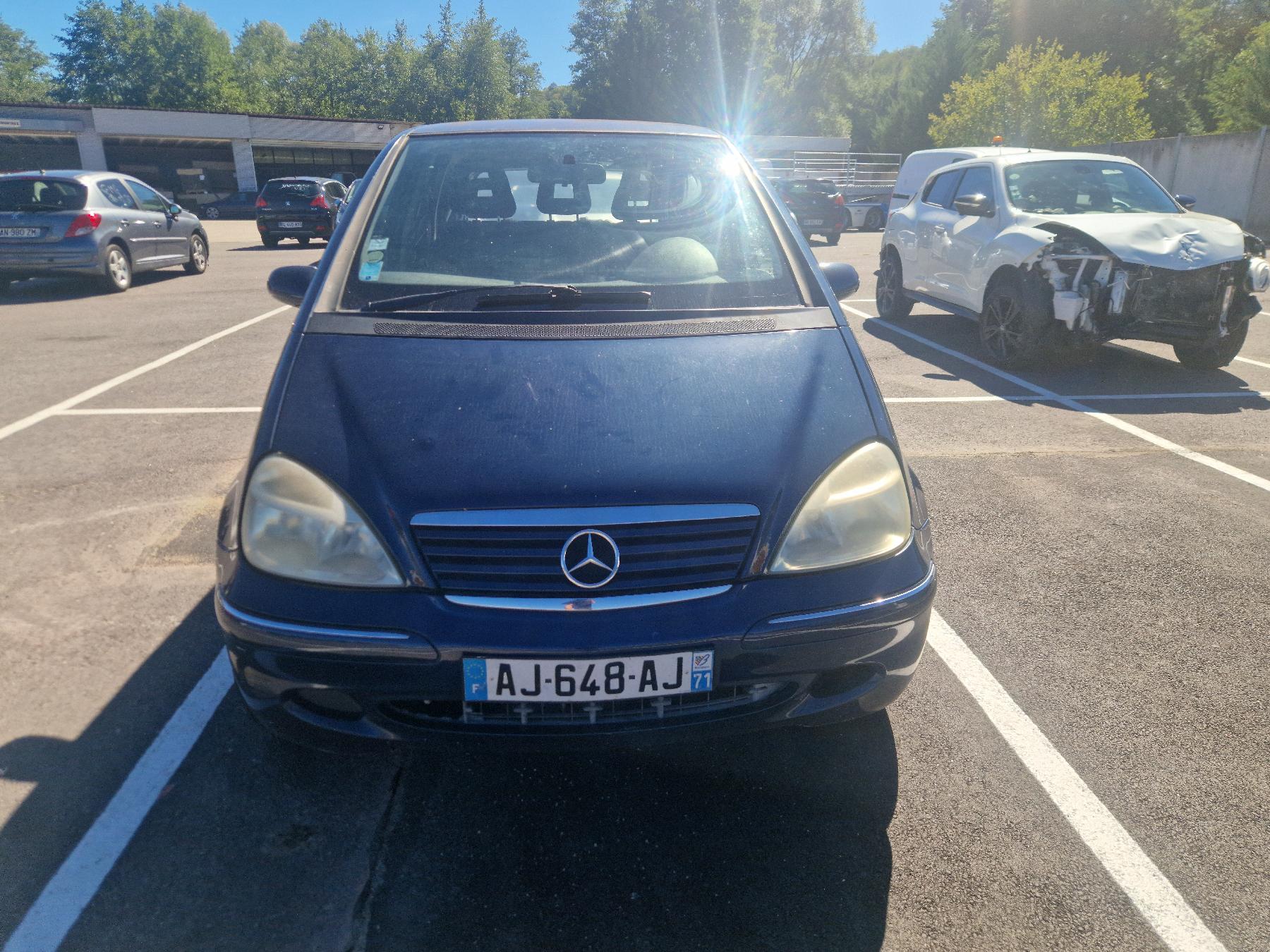 Calandre pour MERCEDES CLASSE A 168 PHASE 2 Calandre pour MERCEDES CLASSE A 168 PHASE 2