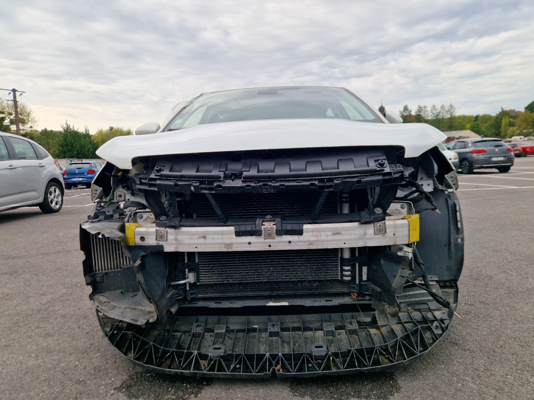 Aile avant gauche pour PEUGEOT 308 2 PHASE 2 Aile avant gauche pour PEUGEOT 308 2 PHASE 2