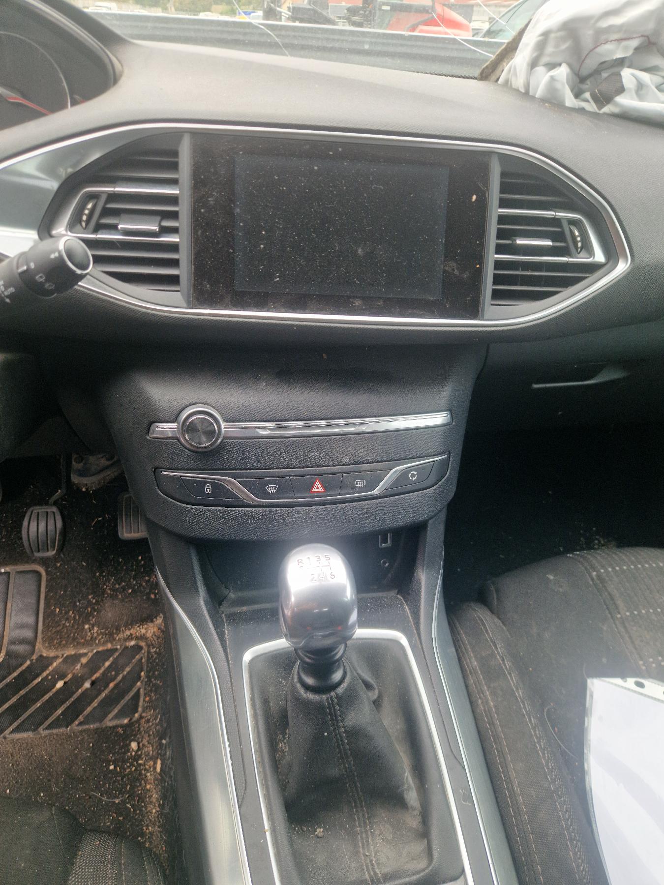 Moteur pour PEUGEOT 308 2 SW PHASE 1 BREAK Moteur pour PEUGEOT 308 2 SW PHASE 1 BREAK