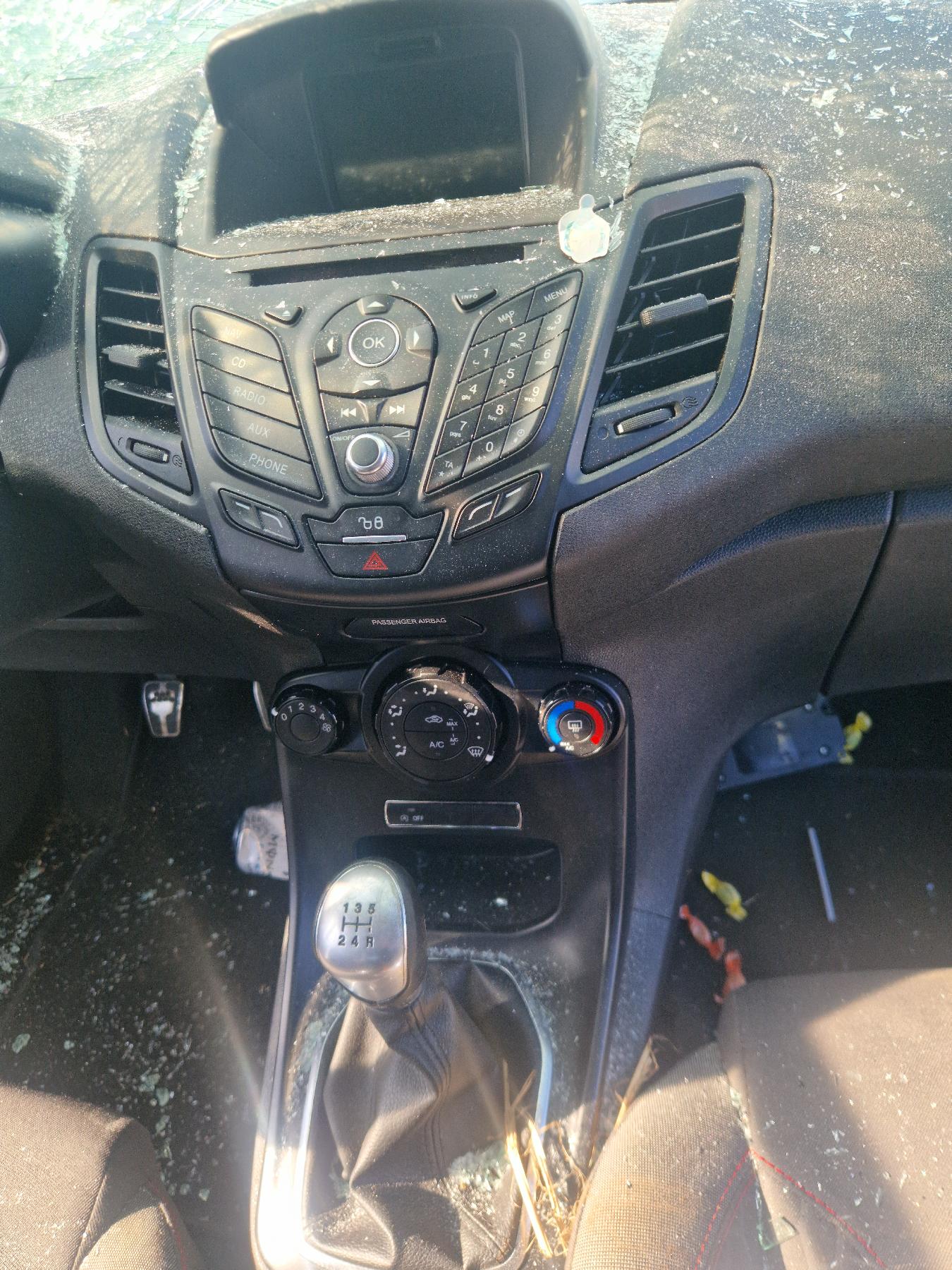 Boite de vitesses pour FORD FIESTA 6 PHASE 2 Boite de vitesses pour FORD FIESTA 6 PHASE 2