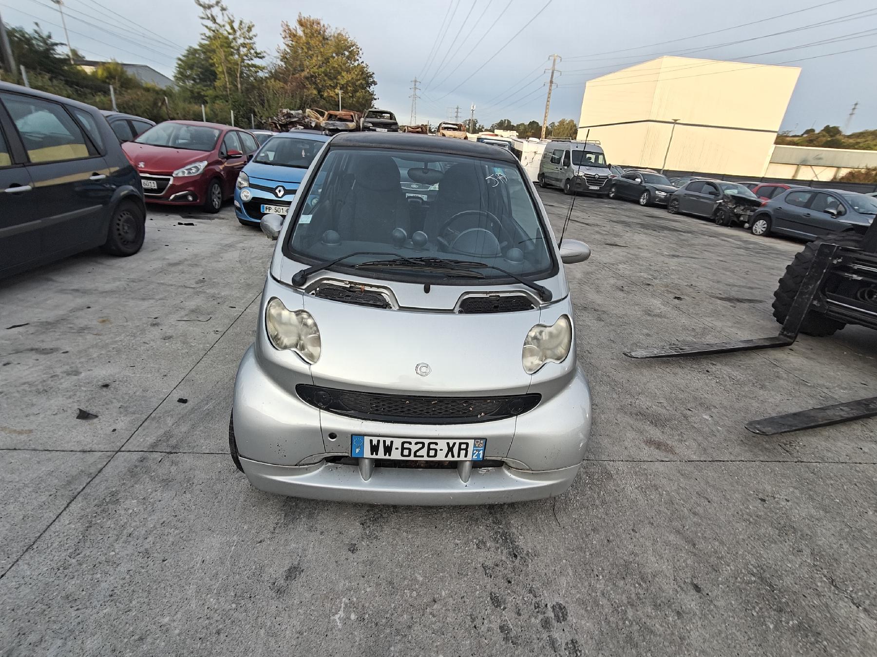 Serrure avant gauche pour SMART FORTWO 1 PHASE 2 COUPE Serrure avant gauche pour SMART FORTWO 1 PHASE 2 COUPE