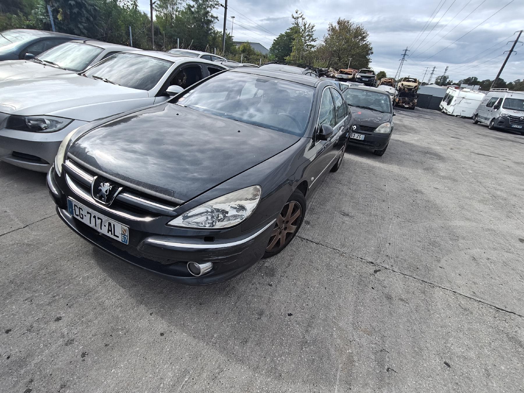 Anti brouillard gauche (feux) pour PEUGEOT 607 PHASE 2 Anti brouillard gauche (feux) pour PEUGEOT 607 PHASE 2