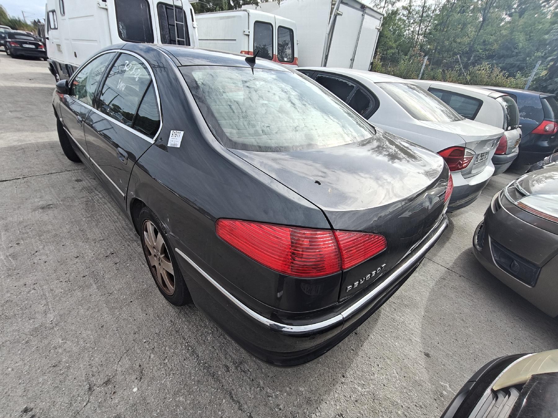 Anti brouillard gauche (feux) pour PEUGEOT 607 PHASE 2 Anti brouillard gauche (feux) pour PEUGEOT 607 PHASE 2