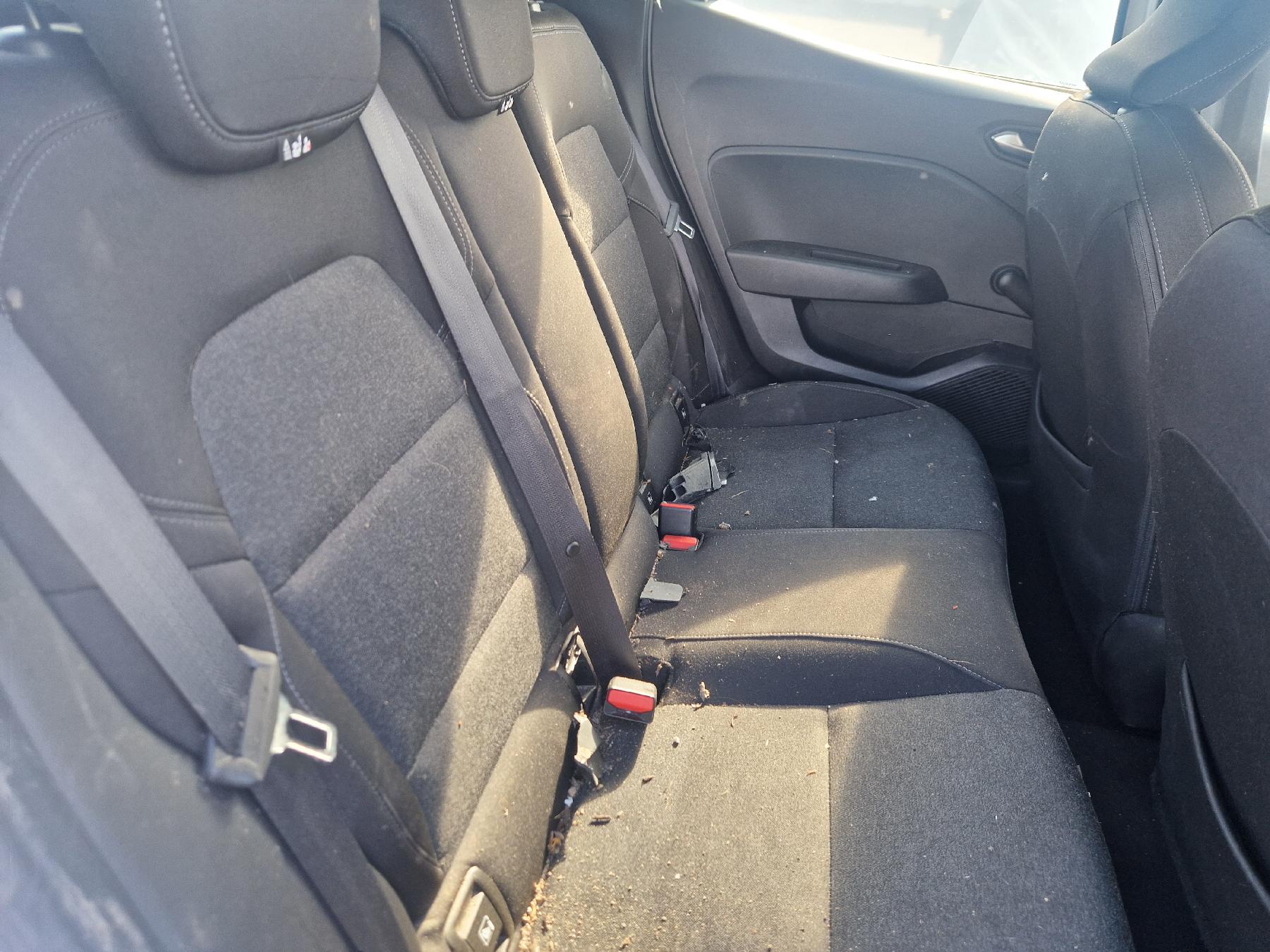 Poignee porte avant droit pour RENAULT CLIO 5 PHASE 1 Poignee porte avant droit pour RENAULT CLIO 5 PHASE 1