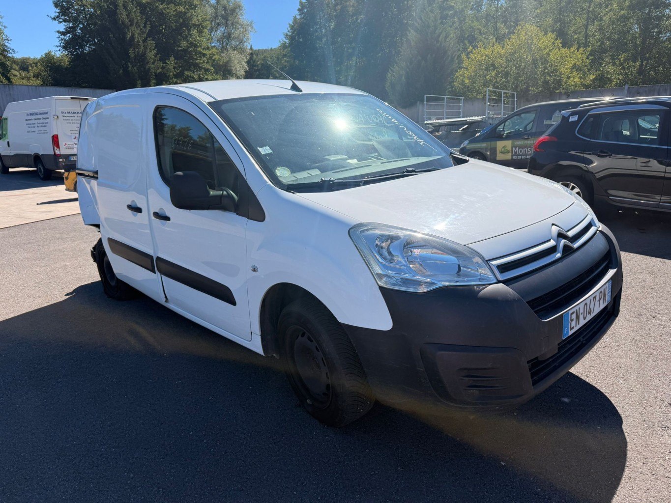 Cloison de separation (utilitaire) pour CITROEN BERLINGO 2 PHASE 3 Cloison de separation (utilitaire) pour CITROEN BERLINGO 2 PHASE 3