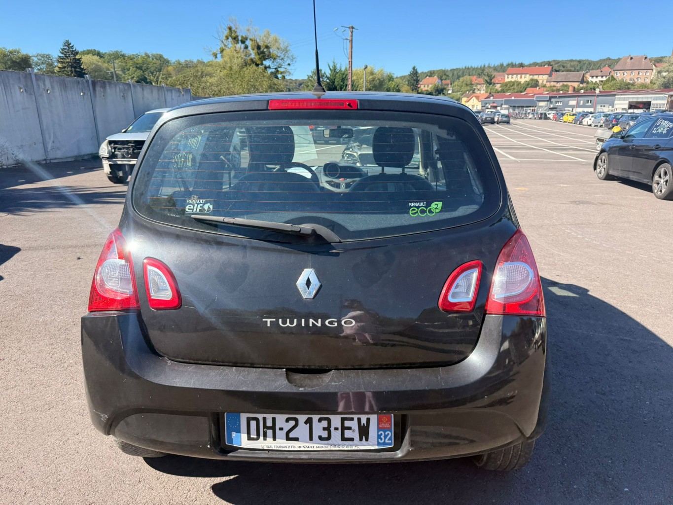 Aile avant droit pour RENAULT TWINGO 2 PHASE 2 Aile avant droit pour RENAULT TWINGO 2 PHASE 2