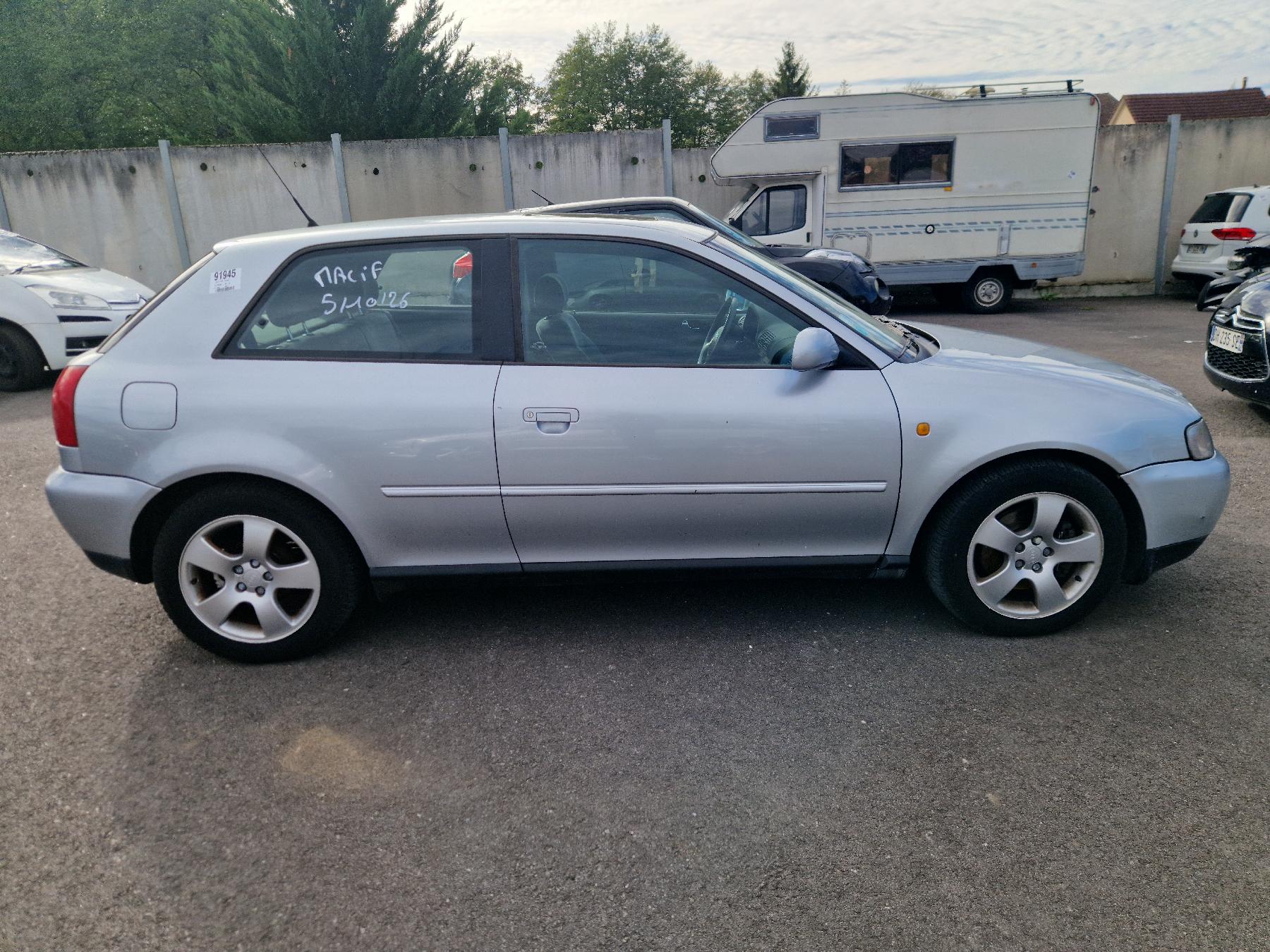 AUDI A3 1