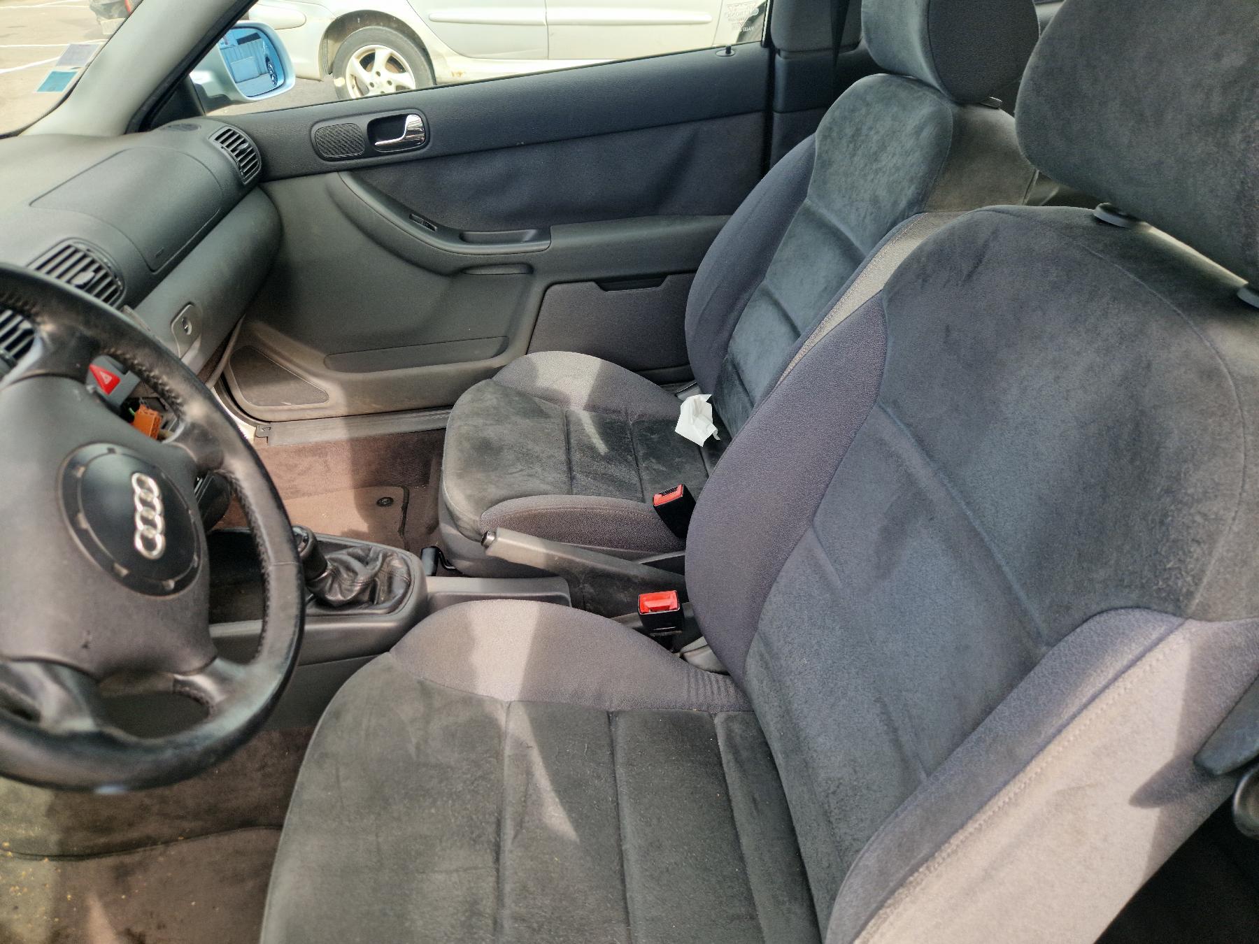 AUDI A3 1