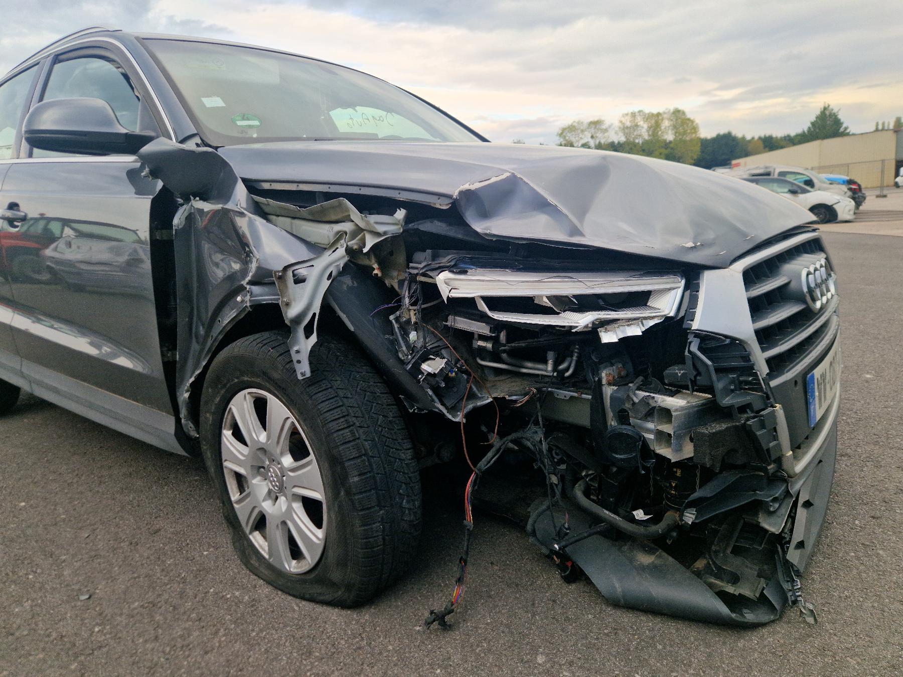 AUDI Q3 1