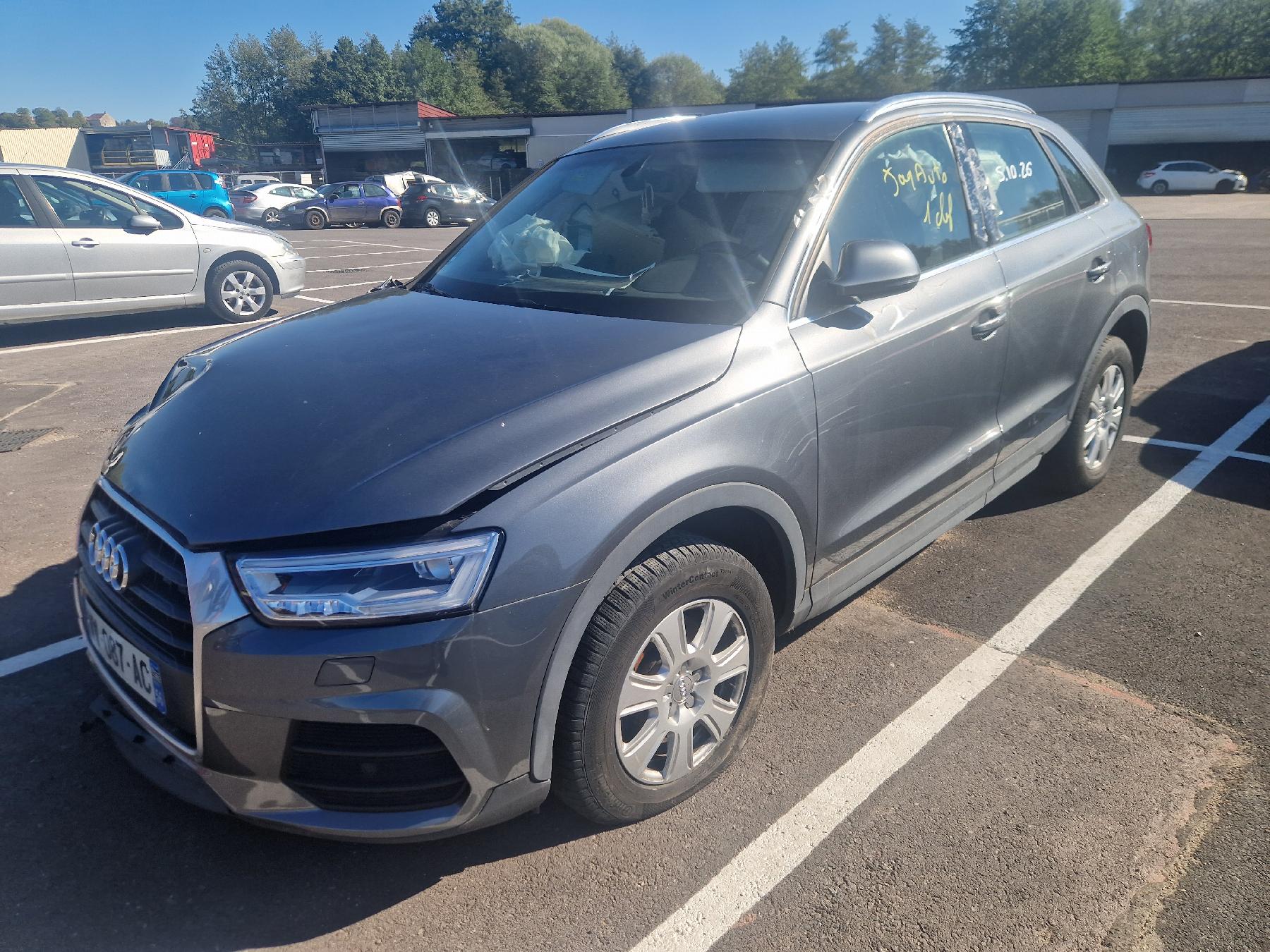 AUDI Q3 1