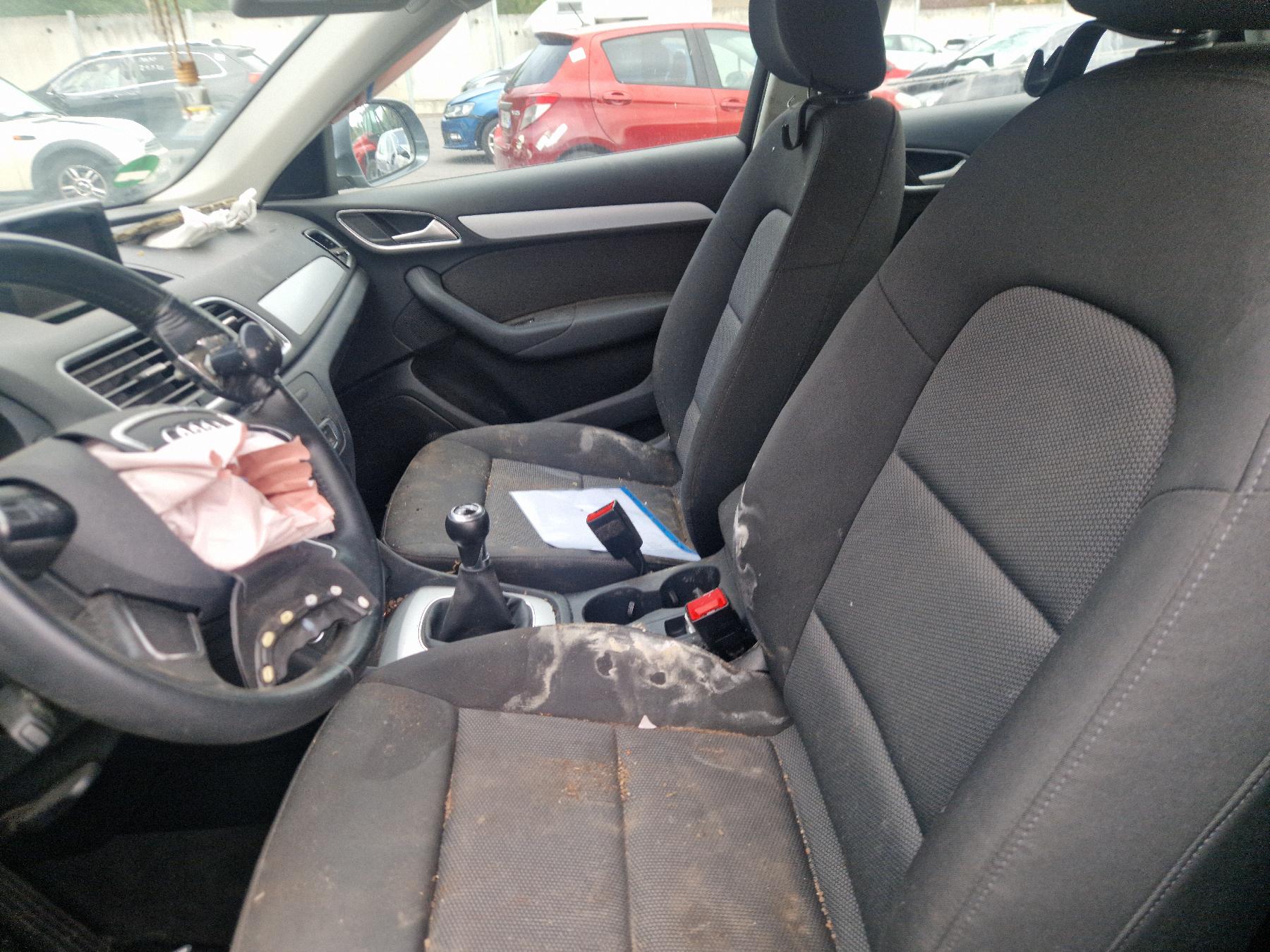 AUDI Q3 1