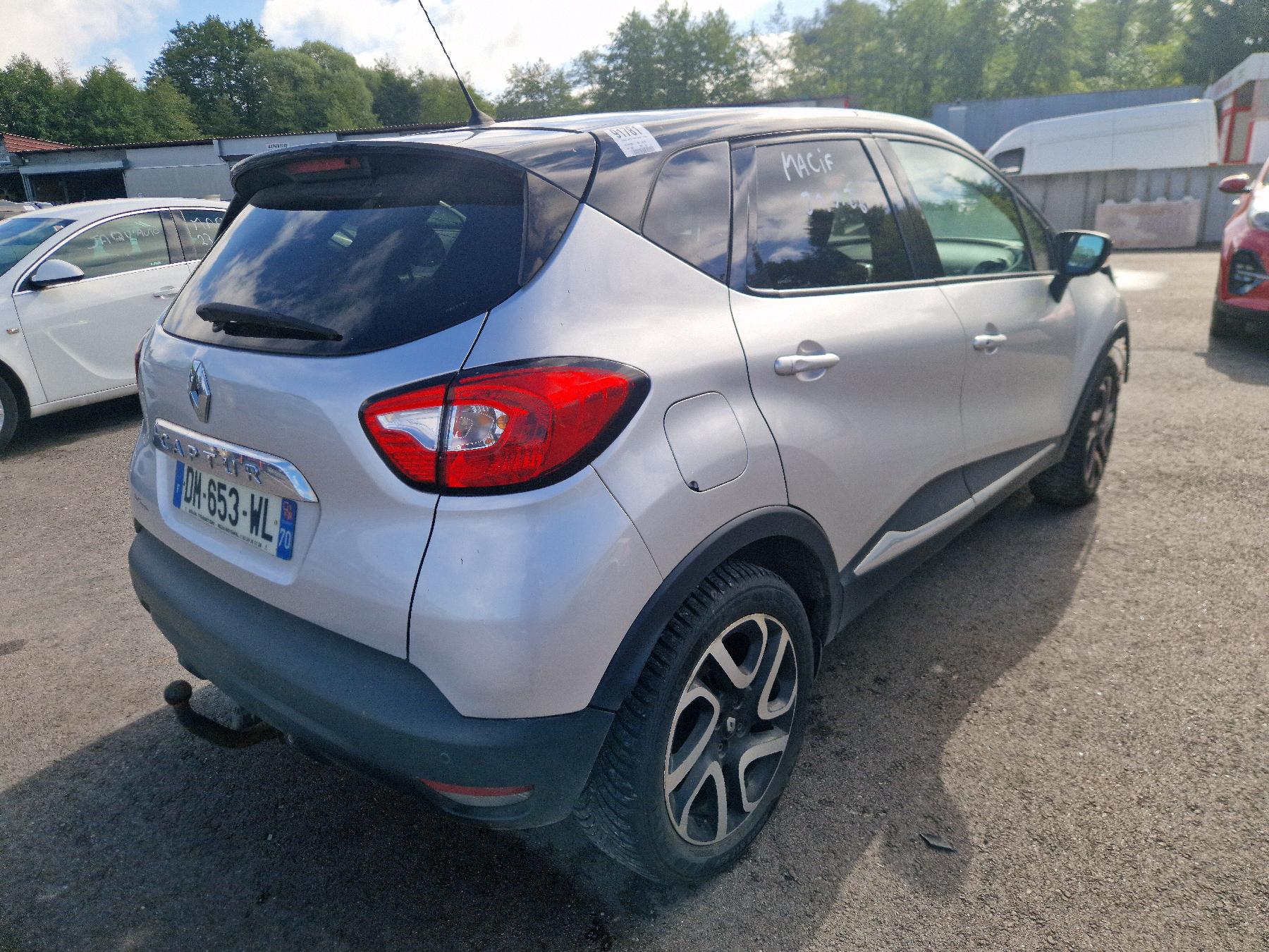 Attelage (boule de remorquage) pour RENAULT CAPTUR 1 PHASE 1 Attelage (boule de remorquage) pour RENAULT CAPTUR 1 PHASE 1