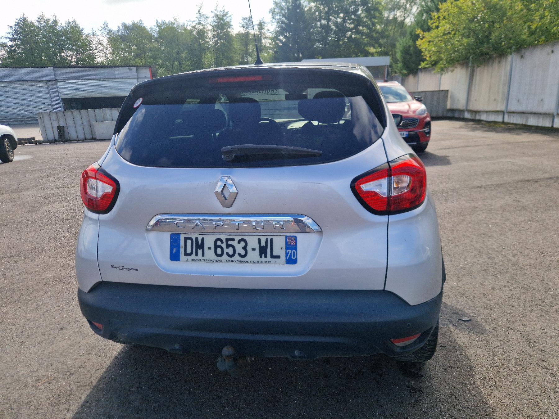 Attelage (boule de remorquage) pour RENAULT CAPTUR 1 PHASE 1 Attelage (boule de remorquage) pour RENAULT CAPTUR 1 PHASE 1