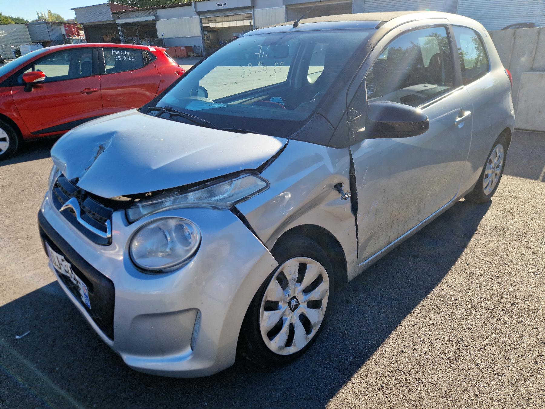 Arret de porte avant gauche pour CITROEN C1 2 Arret de porte avant gauche pour CITROEN C1 2
