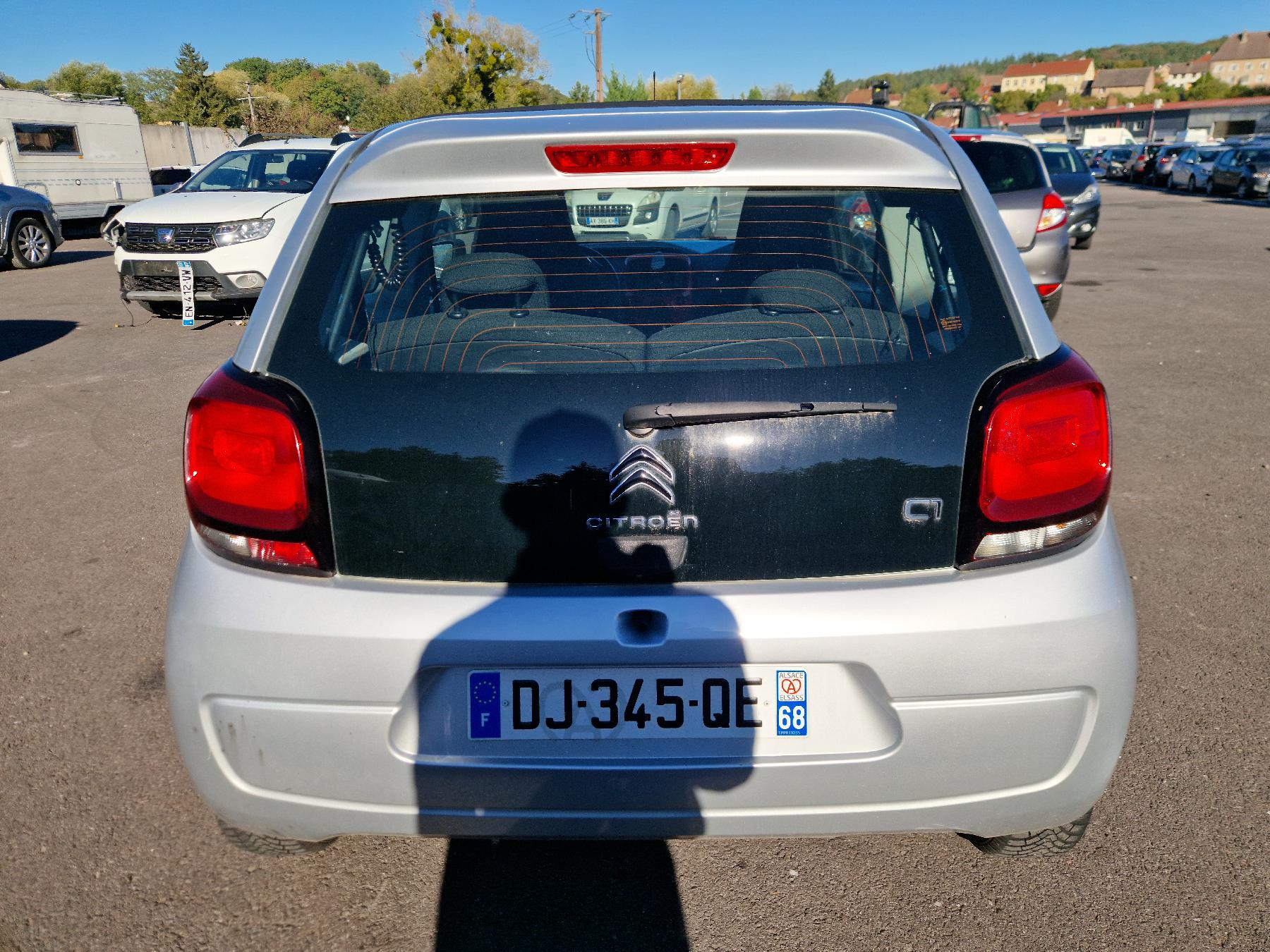 Arret de porte avant gauche pour CITROEN C1 2 Arret de porte avant gauche pour CITROEN C1 2