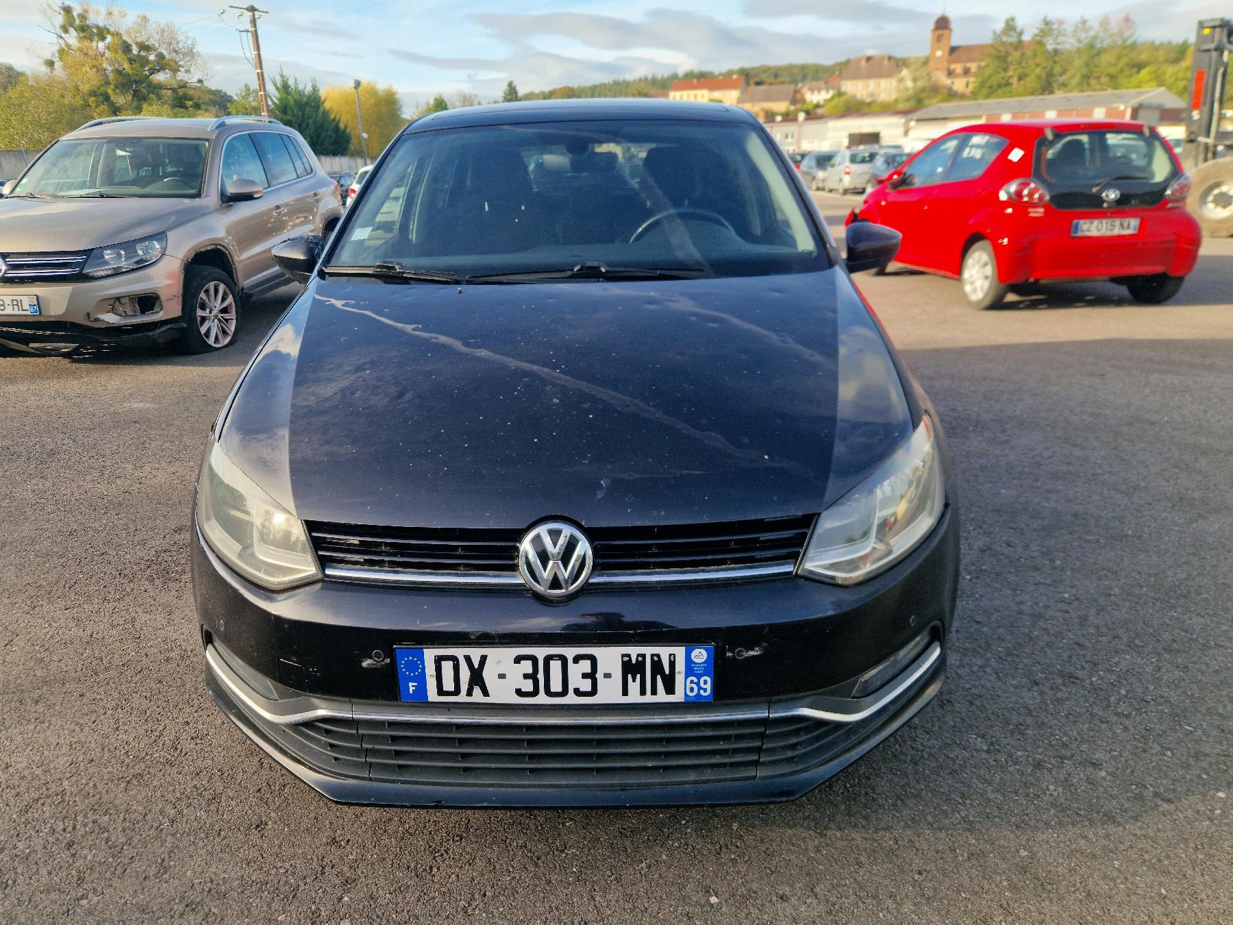 VOLKSWAGEN POLO 5
