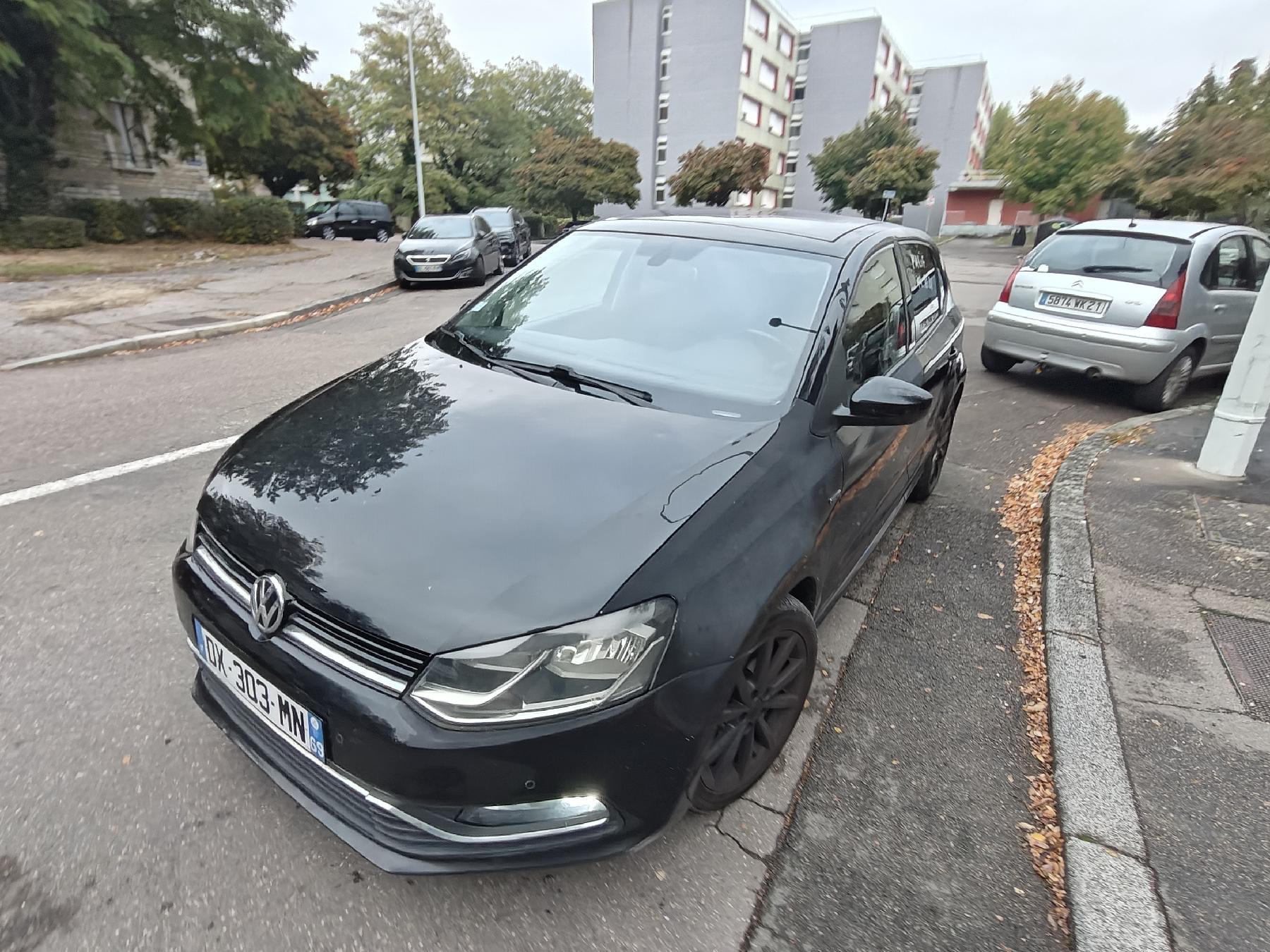 VOLKSWAGEN POLO 5