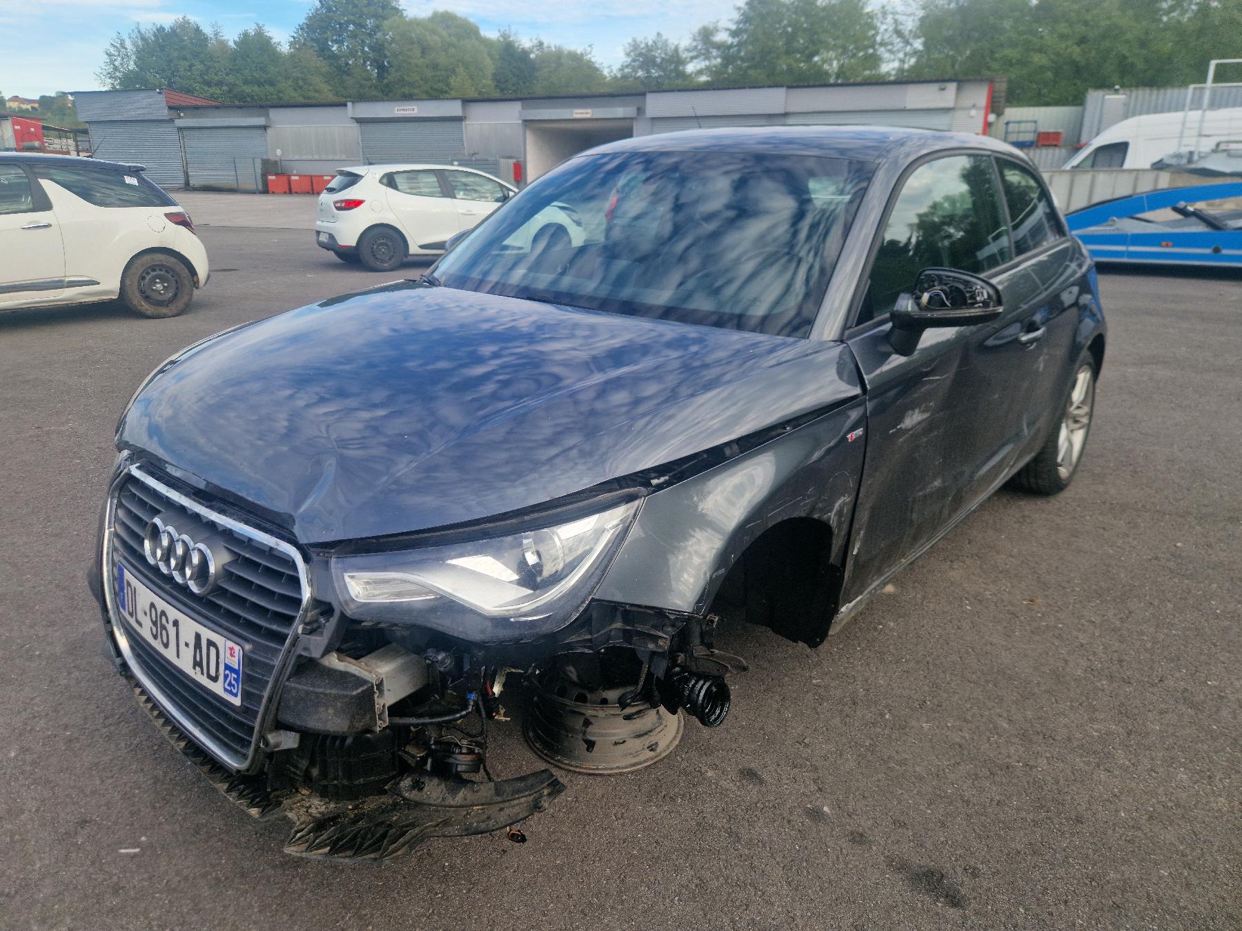 AUDI A1 1