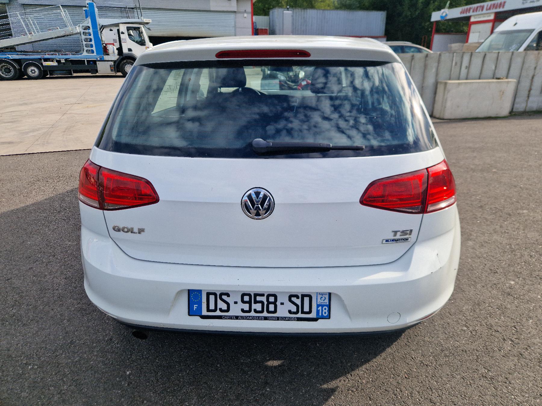 Poignee porte arriere droit pour VOLKSWAGEN GOLF 7 PHASE 1 Poignee porte arriere droit pour VOLKSWAGEN GOLF 7 PHASE 1