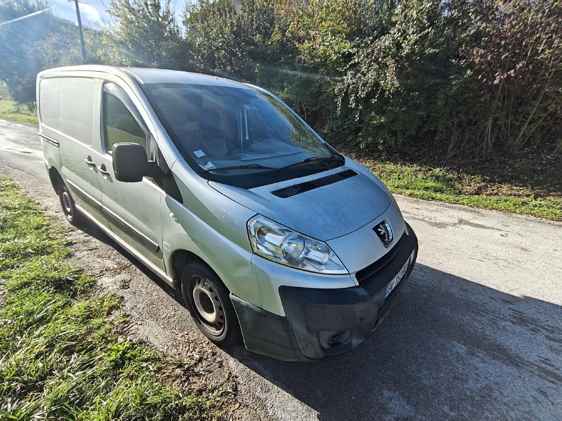 PEUGEOT EXPERT 2