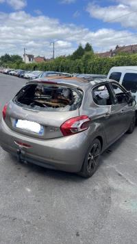 Foto pieza de coche