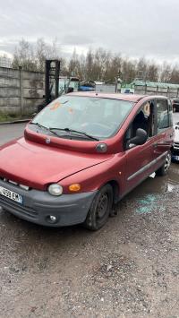 Foto pieza de coche